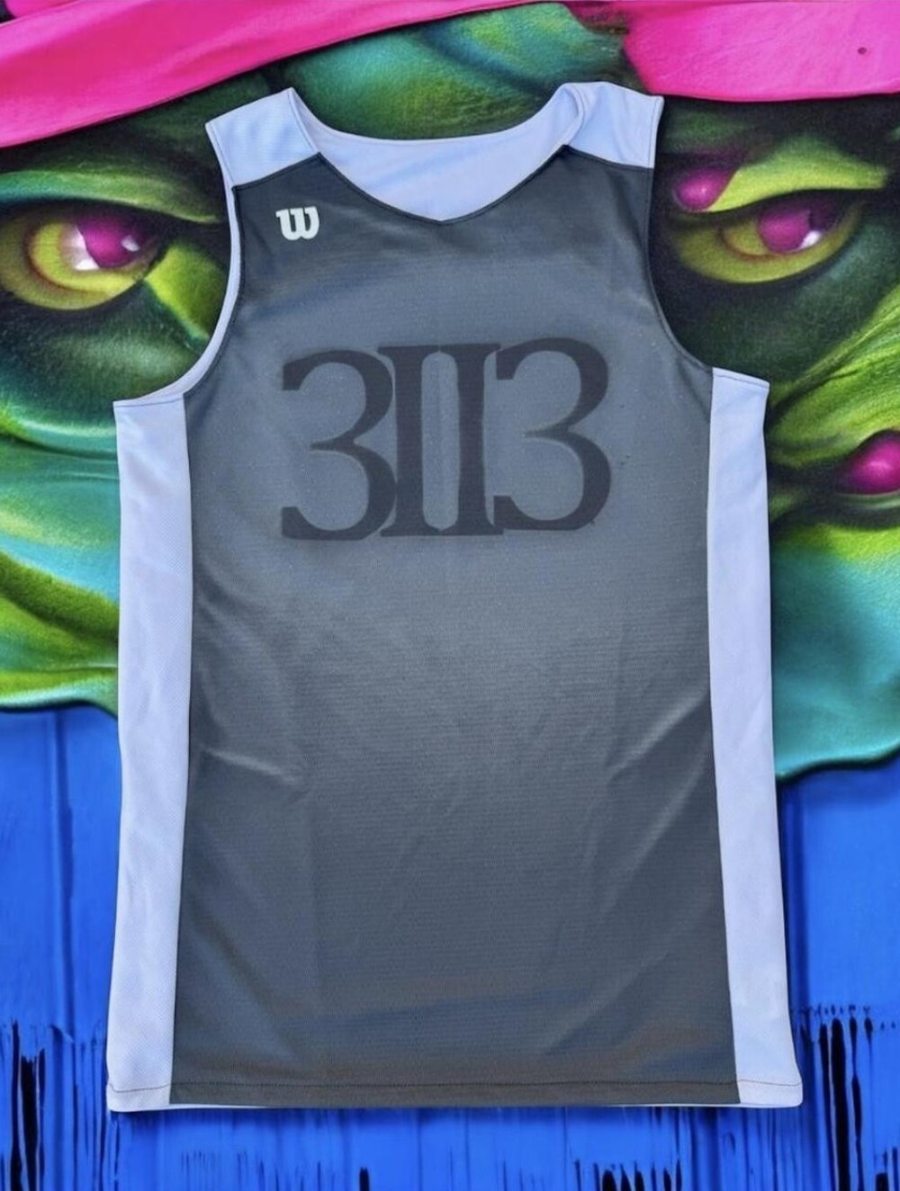 3IIƐ WILSON reverseable athletic style shirt with spray paint 323 logo - SMALL